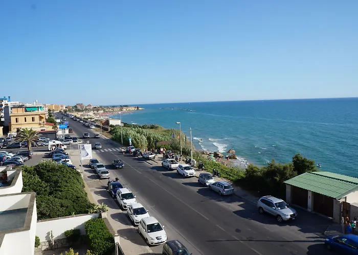 Ξενοδοχείο L'approdo 3*