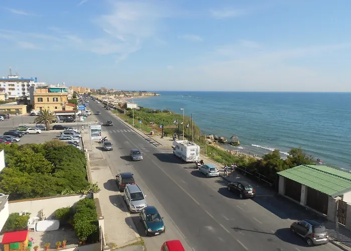 Ξενοδοχείο L'approdo 3*