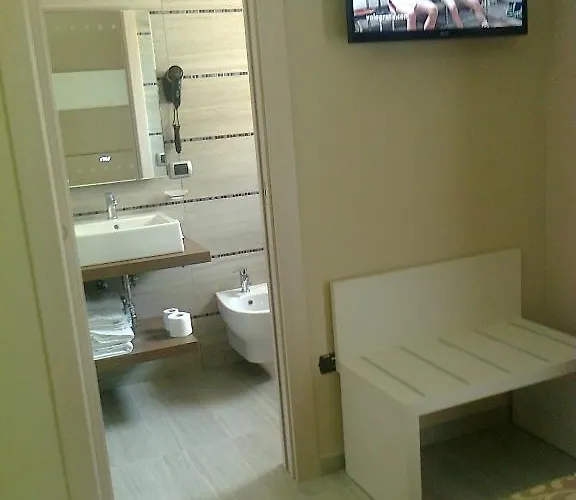 L'approdo 3* Άντζιο