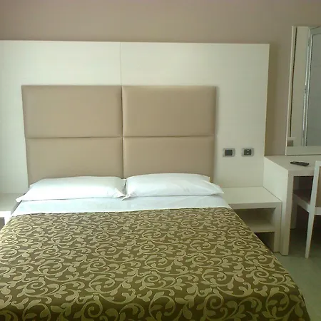 L'approdo 3*