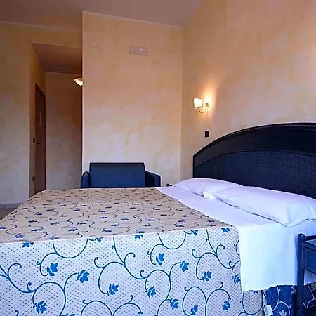 Hotel L'approdo 3*